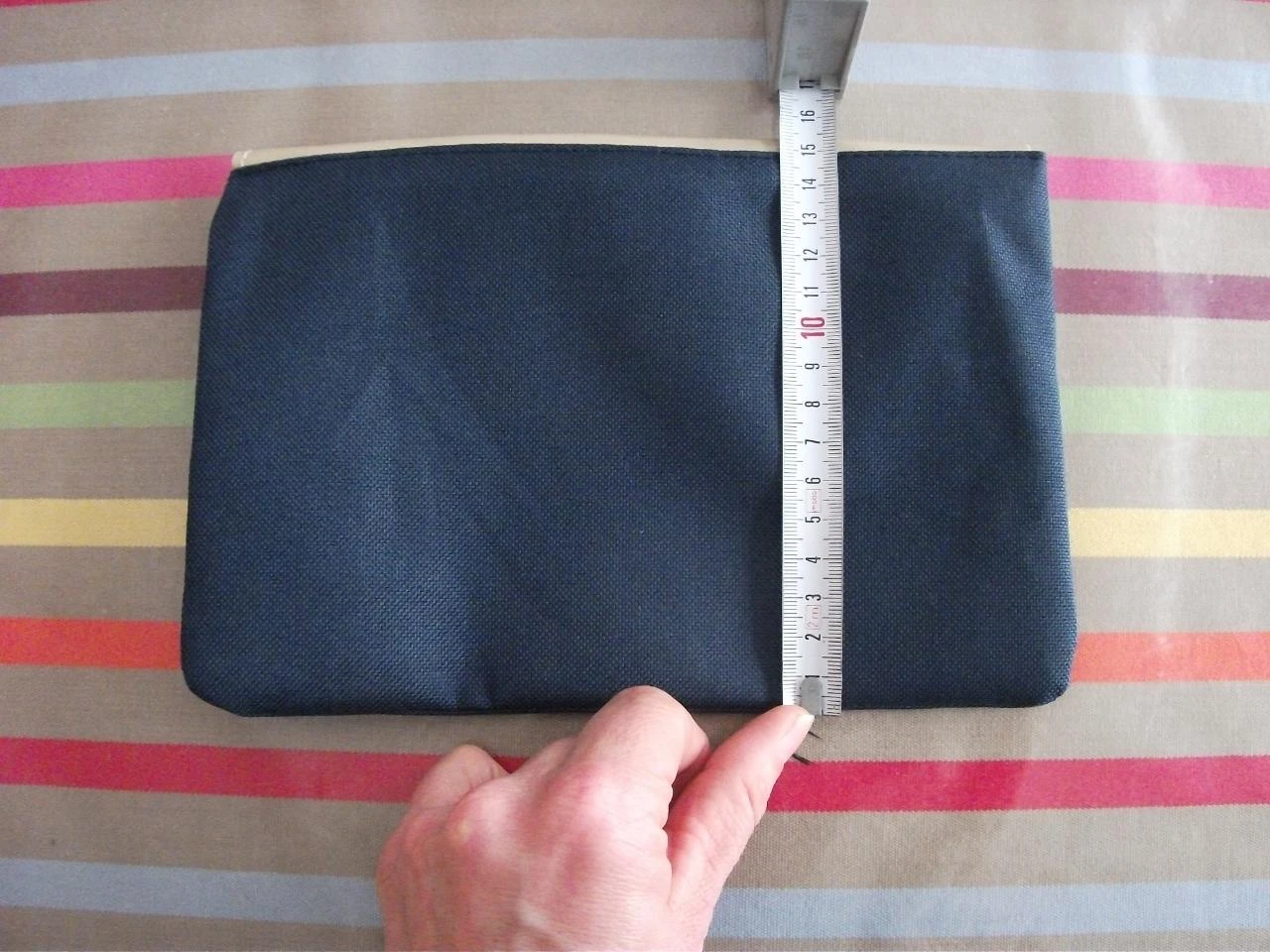 Bolsa de maquillaje Louise.C colección de Damart – photo 11
